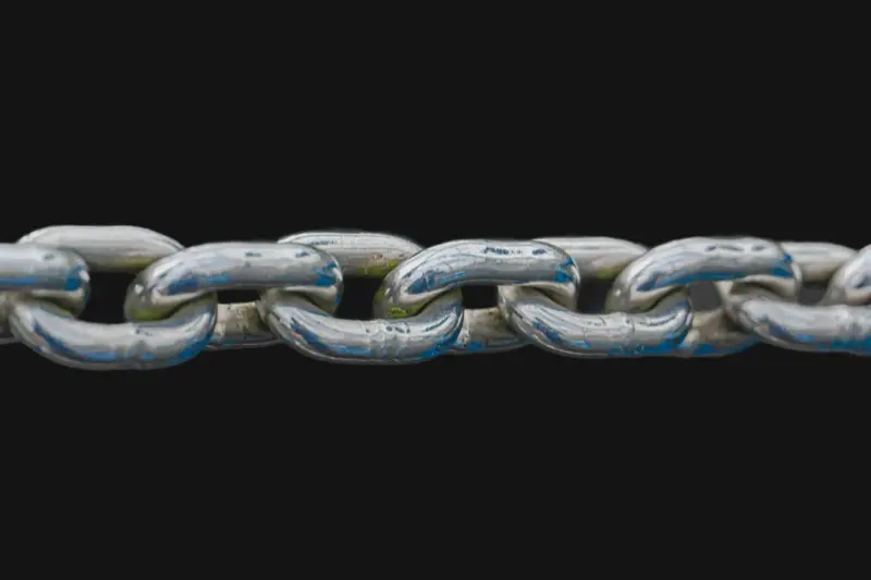 感情線が鎖状（くさり）の意味｜繊細さは最大の強み【手相占い】