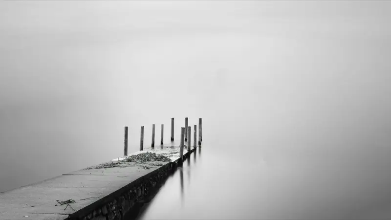 感情線が短い人の恋愛パターン｜冷たいわけじゃない本当の性格